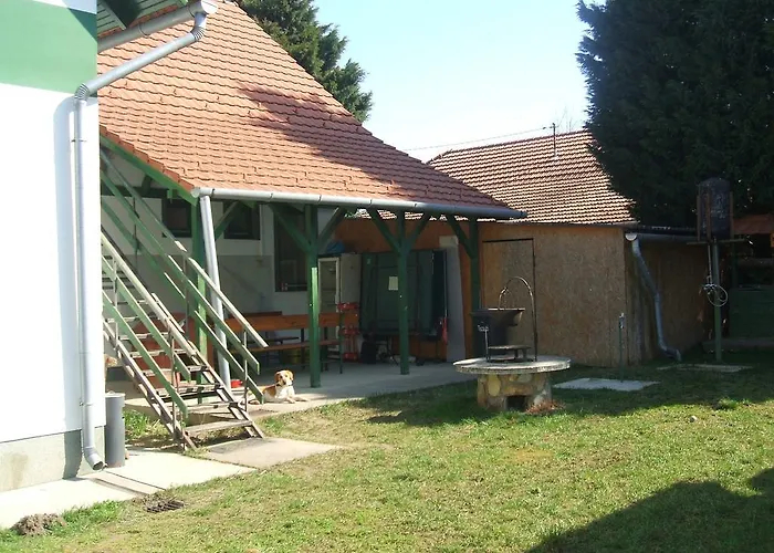 Feherszeker Apartmanok