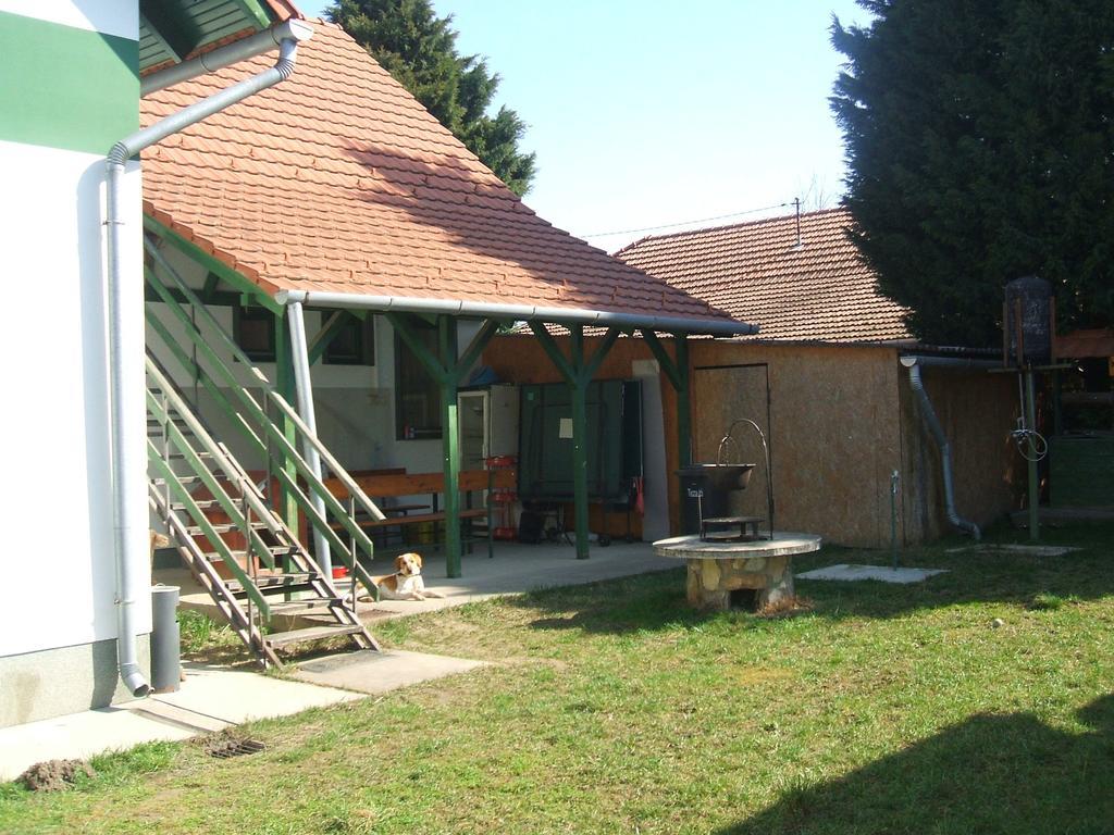 Feherszeker Apartment *